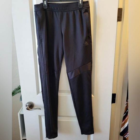 Women’s adidas soccer pants - Picture 1 of 3